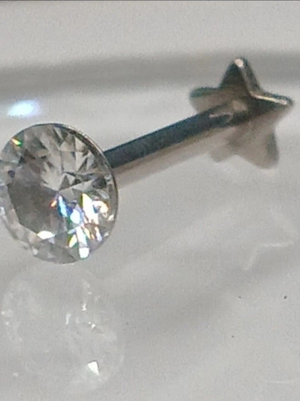 Moissanite G23 Titanium Reversible Star Stud